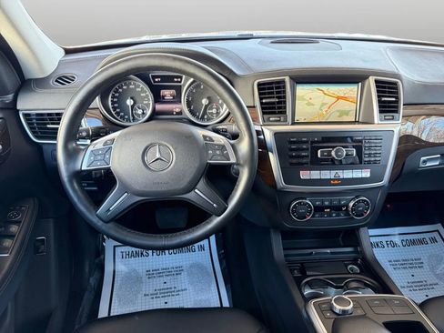 Used 2016 Mercedes-Benz GL 450 4MATIC image 26