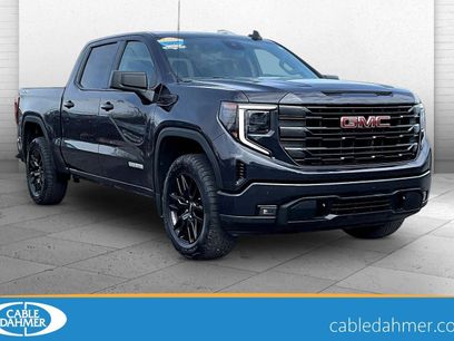Used 2022 GMC Sierra 1500 Elevation