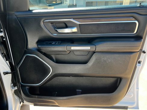 Used 2025 RAM 1500 Laramie image 22
