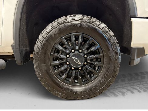 Used 2022 Chevrolet Silverado 3500 LTZ w/ LTZ Plus Package AWD/4WD image 56