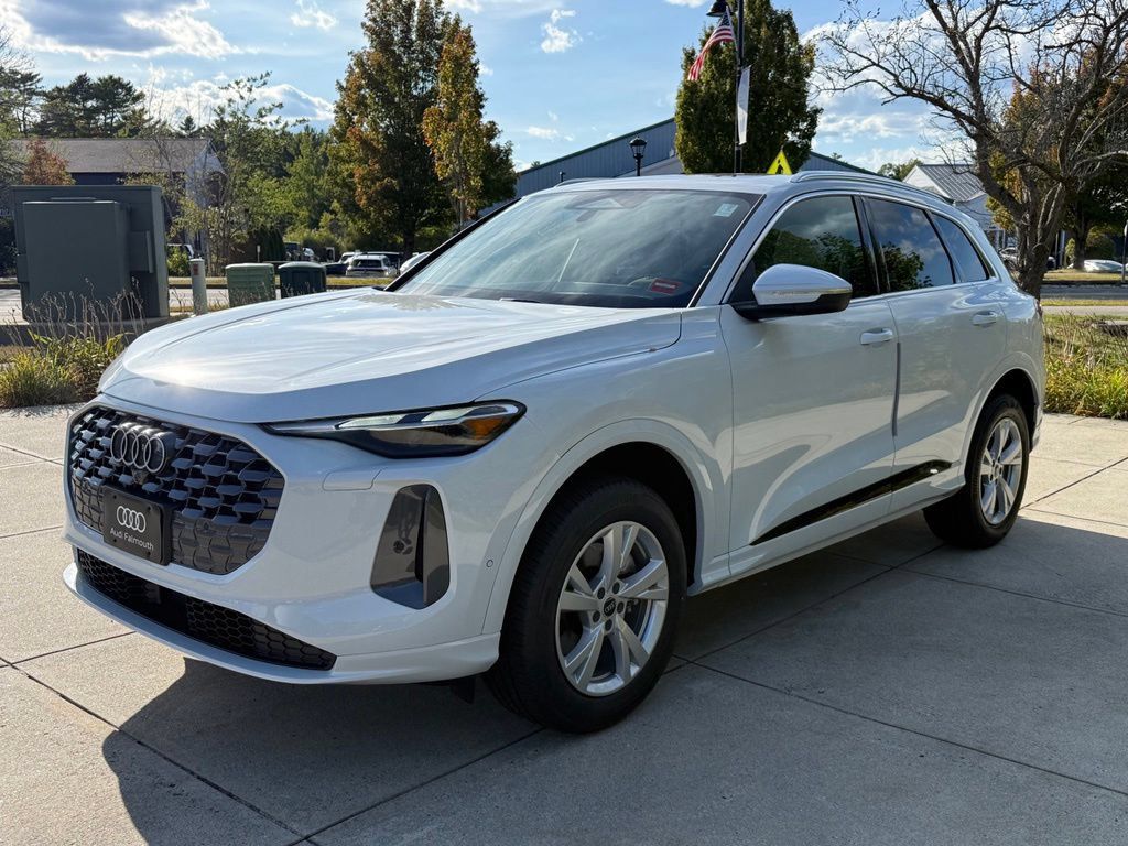 New 2026 Audi Q5 Premium AWD/4WD image 2