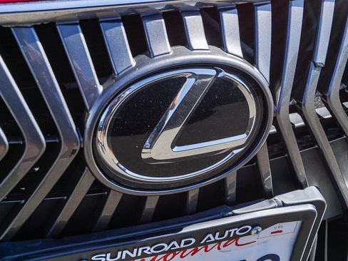 Used 2020 Lexus ES 350 w/ Premium Package FWD image 11