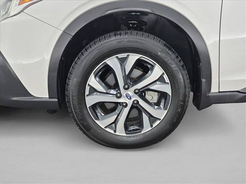 Used 2021 Subaru Outback Touring w/ Popular Package #2 AWD/4WD image 28