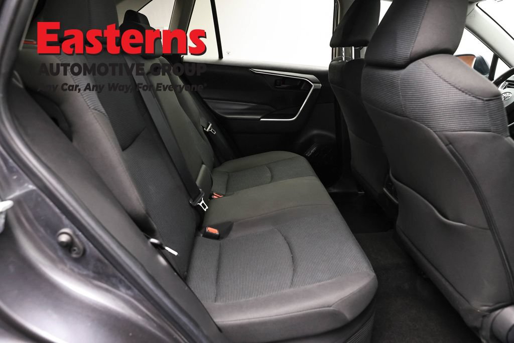 Used 2023 Toyota RAV4 LE AWD/4WD image 24