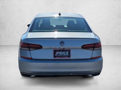 Used 2020 Volkswagen Passat 2.0T SEL FWD image 6