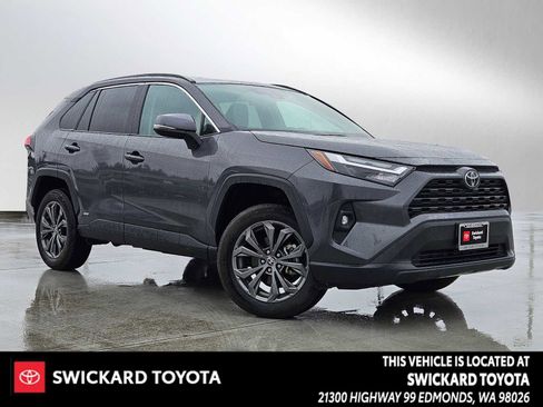 Certified 2025 Toyota RAV4 XLE Premium image 1