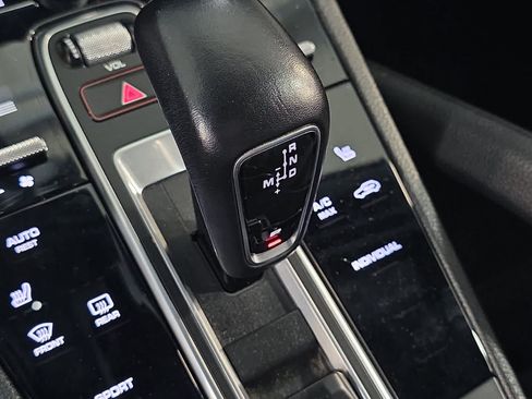 Used 2019 Porsche Cayenne S AWD/4WD image 23