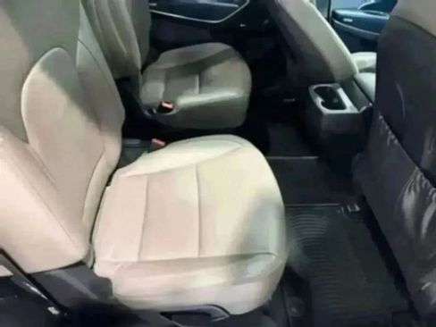 Used 2019 Hyundai Santa Fe Limited image 33