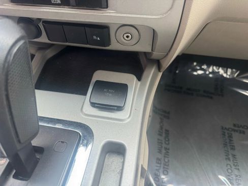 Used 2008 Ford Escape 4WD Hybrid image 13