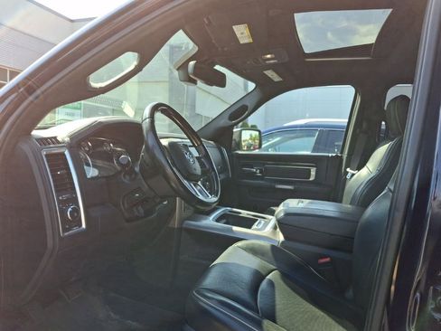 Used 2017 RAM 1500 Limited AWD/4WD image 2
