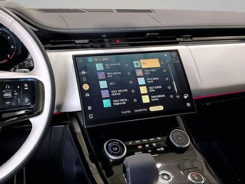 Used 2023 Land Rover Range Rover Sport SE Dynamic AWD/4WD image 8