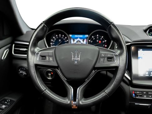 Used 2017 Maserati Ghibli RWD image 46