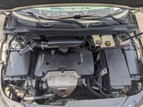 Used 2015 Chevrolet Impala LS w/ LS Convenience Package FWD image 31