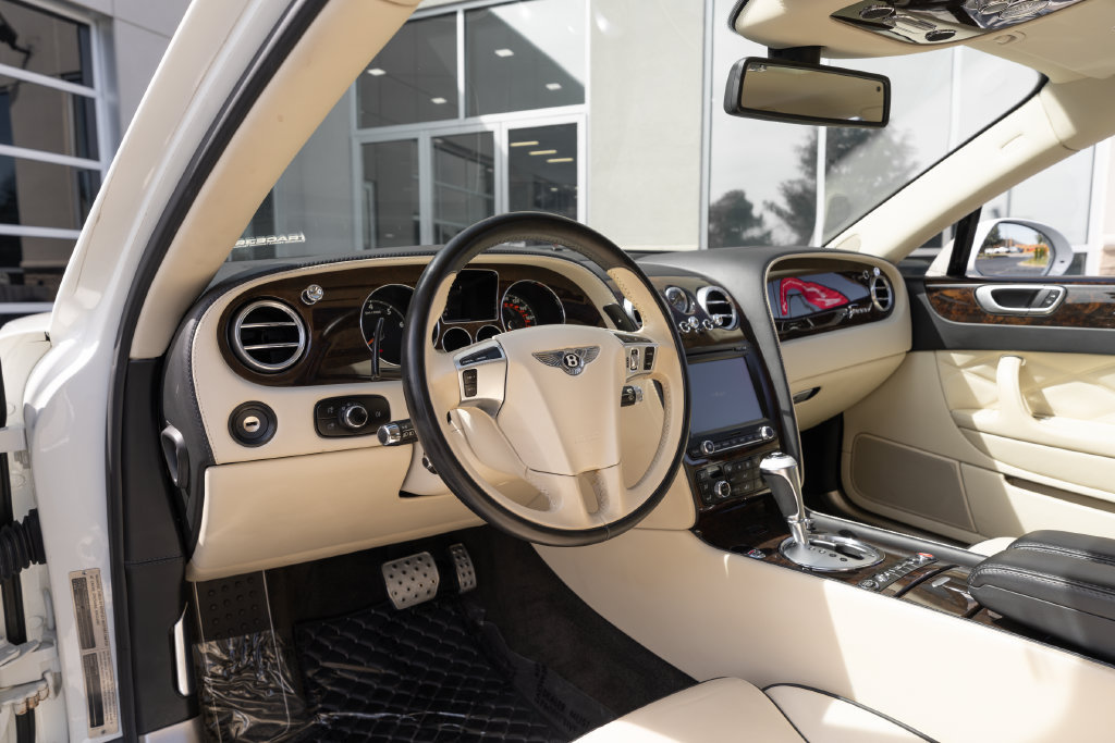 Used 2012 Bentley Flying Spur Flying Spur Speed AWD/4WD image 19
