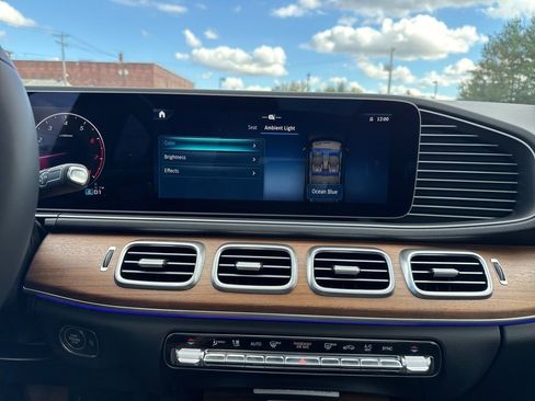 New 2026 Mercedes-Benz GLE 350 4MATIC image 36