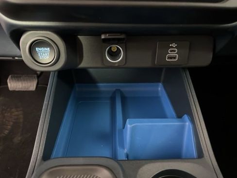 New 2026 Ford Maverick XLT w/ XLT Luxury Package FWD image 22