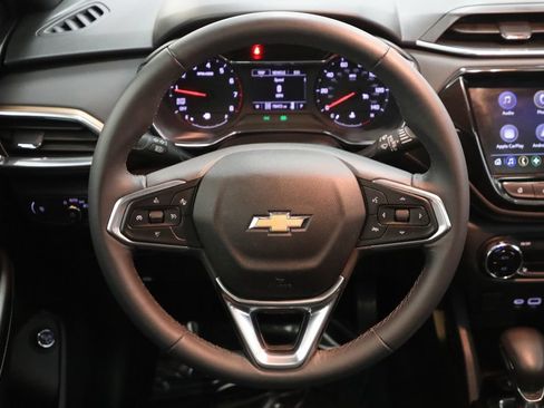 Certified 2021 Chevrolet TrailBlazer ACTIV w/ Sun and Liftgate Package AWD/4WD image 3