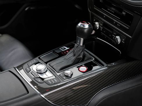 Used 2016 Audi RS 7 Prestige image 21