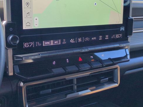 Used 2024 GMC Hummer EV 3X image 26