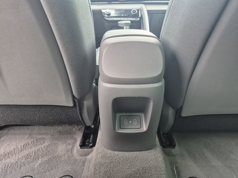 Used 2025 Hyundai Elantra Hybrid w/ Cargo Package FWD image 14