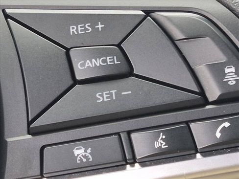 Used 2024 Nissan Sentra SV FWD image 12