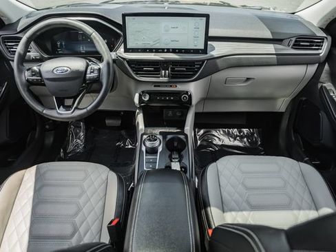 Used 2023 Ford Escape SE w/ PHEV Premium Package FWD image 21