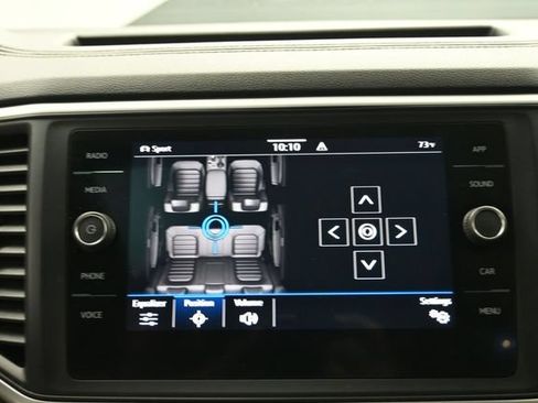 Used 2021 Volkswagen Atlas Cross Sport SE w/ Panoramic Sunroof Package AWD/4WD image 13