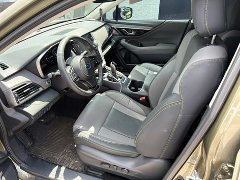 Used 2025 Subaru Outback Onyx Edition AWD/4WD image 10