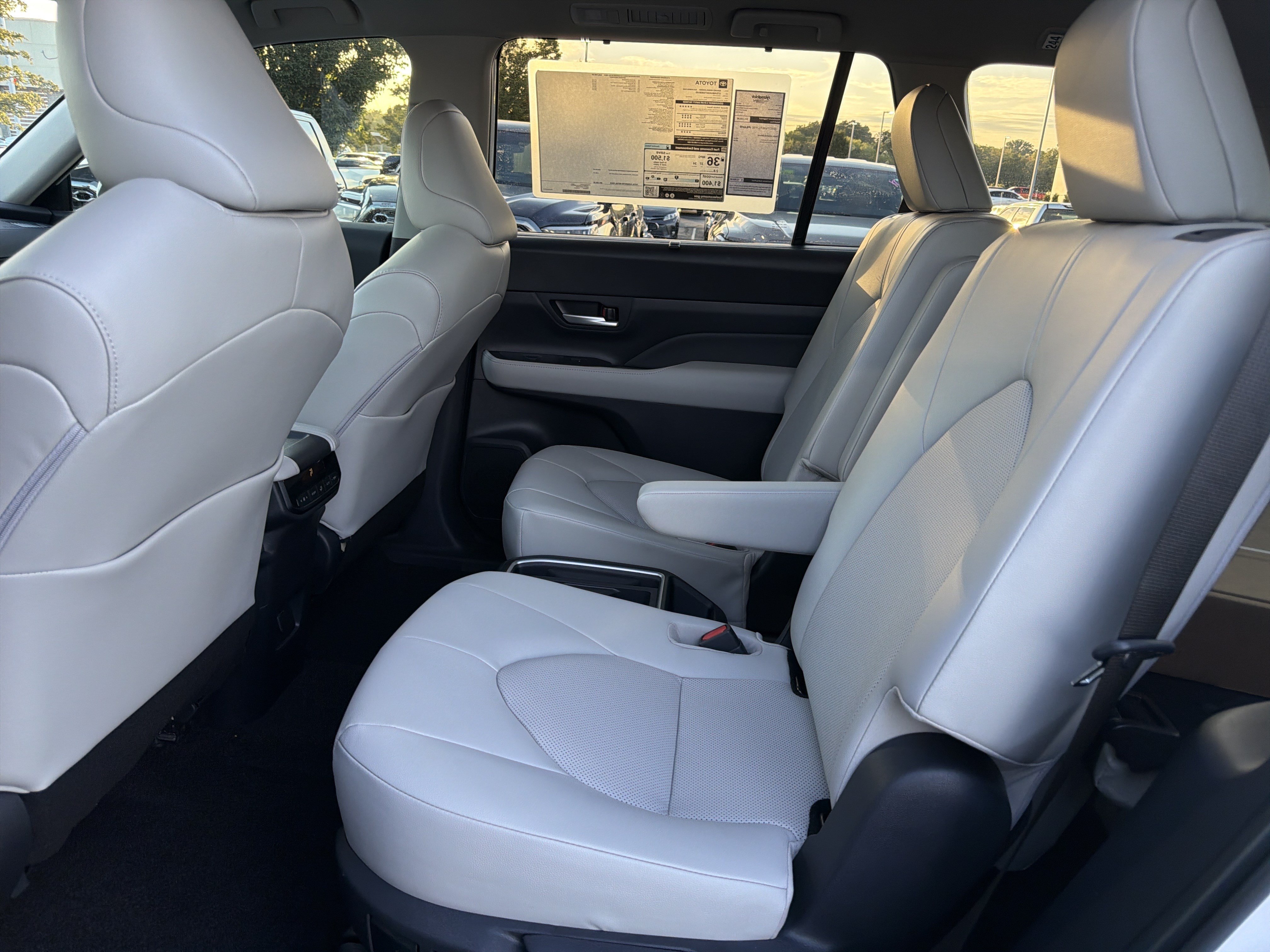 New 2026 Toyota Grand Highlander XLE FWD image 14