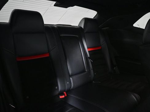 Used 2010 Dodge Challenger SRT8 image 18