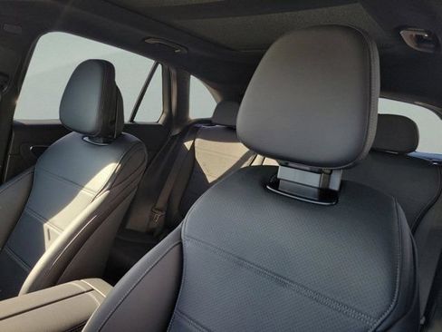 Certified 2026 Mercedes-Benz GLC 300 image 15