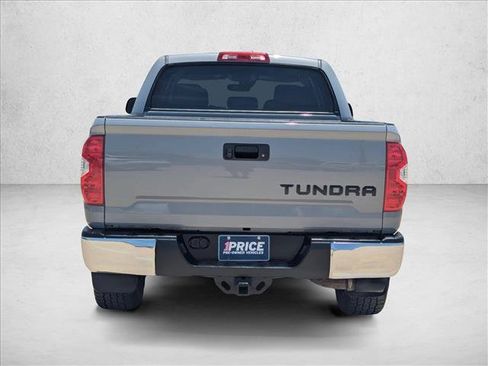 Used 2018 Toyota Tundra SR5 w/ SR5 Upgrade Package RWD image 6