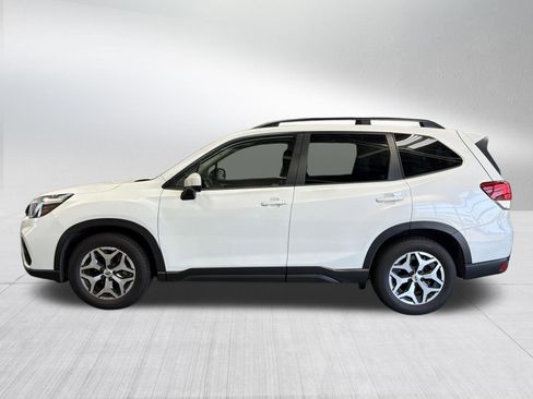 Used 2020 Subaru Forester Premium w/ Popular Package #1 AWD/4WD image 4