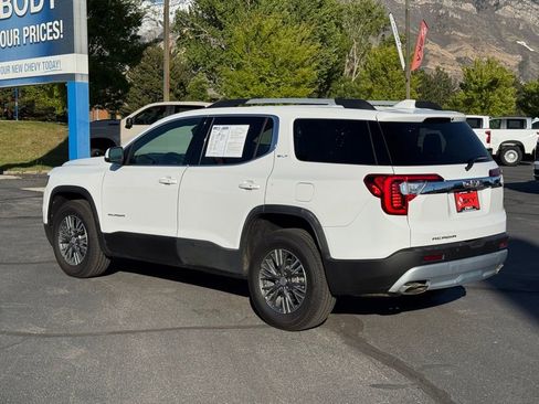 Certified 2023 GMC Acadia SLT FWD image 11