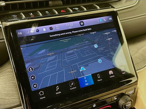 Used 2024 Jeep Grand Cherokee Limited image 22