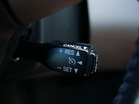 Used 2012 Toyota RAV4 Limited w/ Premium Plus Value Pkg AWD/4WD image 30