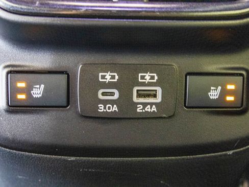 Used 2024 Subaru Outback Wilderness AWD/4WD image 40