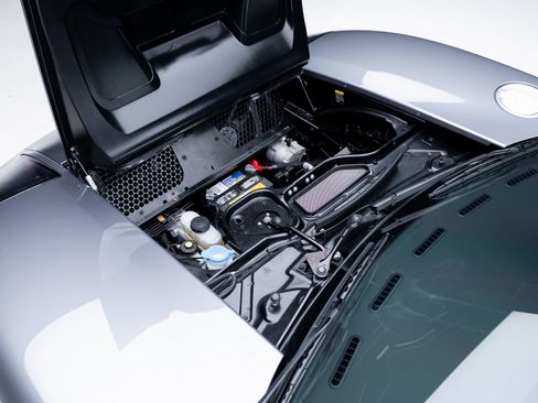 Used 2006 Ford GT image 73