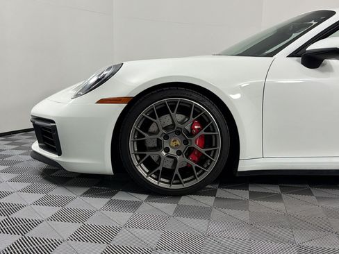 Certified 2022 Porsche 911 Carrera 4S AWD/4WD image 13