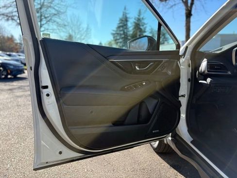 Used 2023 Subaru Outback Touring XT image 11