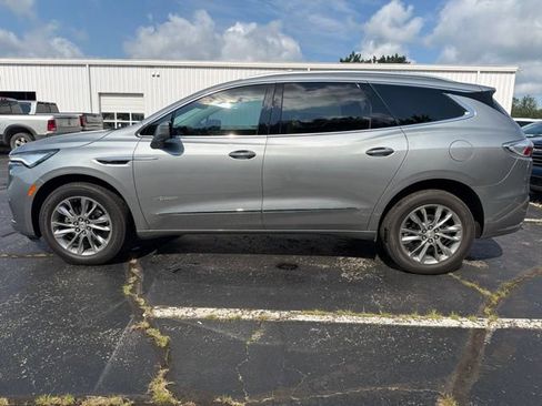 Used 2024 Buick Enclave Avenir w/ Avenir Technology Package FWD image 6