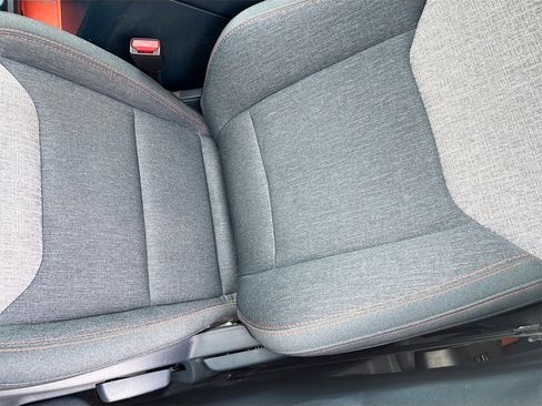 Used 2024 Ford Maverick XLT image 17