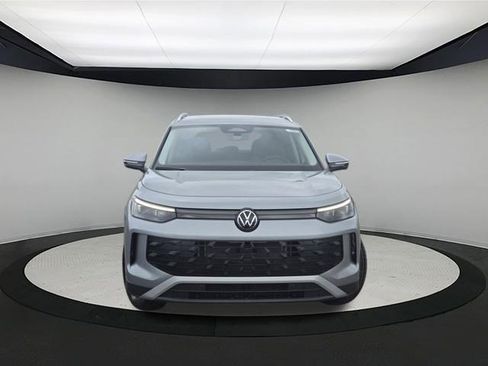New 2026 Volkswagen Tiguan S FWD image 2