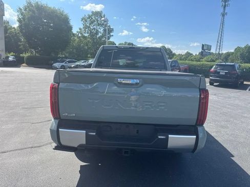 Used 2025 Toyota Tundra Limited AWD/4WD image 5