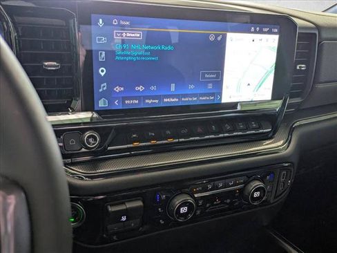 Used 2025 Chevrolet Silverado 1500 ZR2 w/ Technology Package AWD/4WD image 14