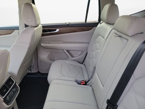 New 2026 Volkswagen Atlas SE AWD/4WD image 13