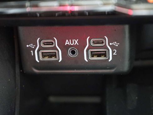 Used 2021 Dodge Durango R/T w/ Blacktop Package image 32