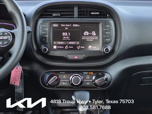 Certified 2025 Kia Soul LX w/ LX Technology Package FWD image 22