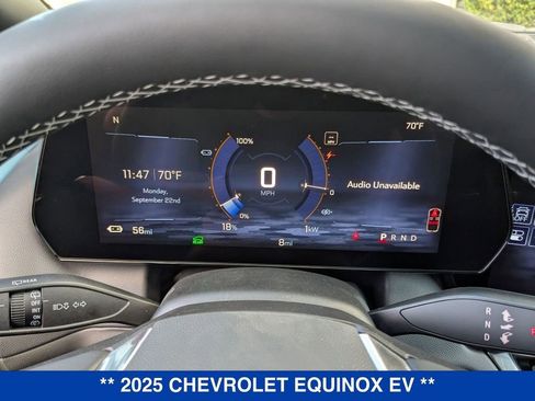 New 2025 Chevrolet Equinox EV LT image 19