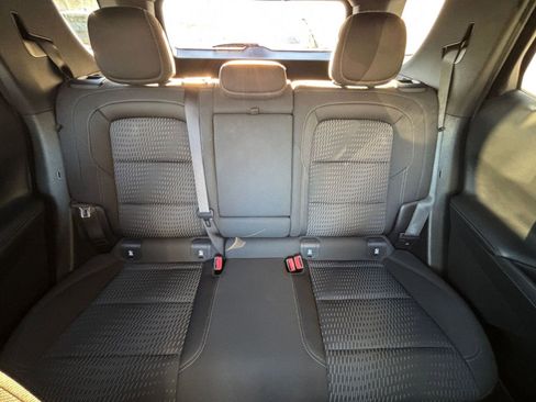 Used 2025 Chevrolet Equinox LT image 38